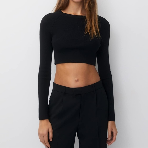 Crop Black Sweater - Picture 1 of 9